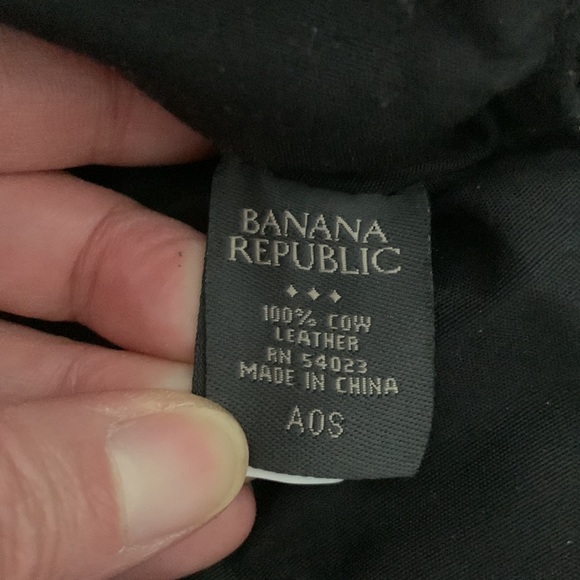 BANANA REPUBLIC Factory Leather Croc Print Shoulder Bag - Picture 16 of 16